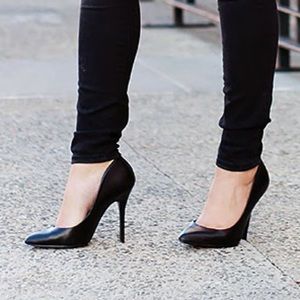 Steve Madden Galleryy in Black